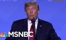 Президент Дональд Трамп створює власну розповідь на прес-конференції НАТО | Ранковий Джо | MSNBC