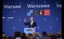 Прес-конференція Генерального секретаря НАТО - Саміт НАТО у Варшаві, 08 липня 2016 р., 1/2
