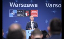 Прес-конференція Генерального секретаря НАТО - Саміт НАТО у Варшаві, 09 липня 2016 р., 1/2