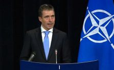 Прес-конференція Генерального секретаря НАТО на засіданнях міністрів оборони НАТО 02 лютого 2012 року (1/2)