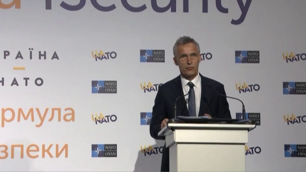 Генеральний секретар НАТО виступив на виставці 20 років співпраці Україна-НАТО, 10 липня 2017 року